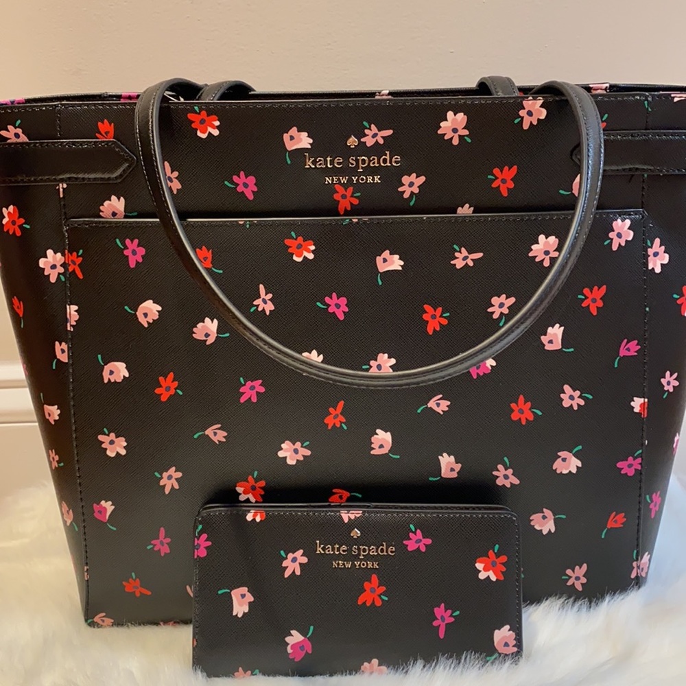 Kate Spade Set - Picture 6 of 16